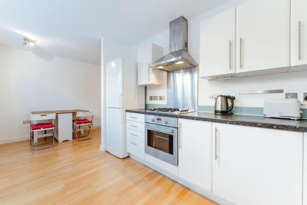 Stunning Flat In Brick Lane Apartment Лондон Екстериор снимка
